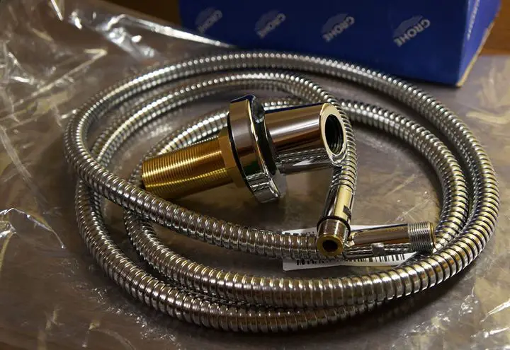 Смеситель для джакузи врезной из 4х предметов - фото